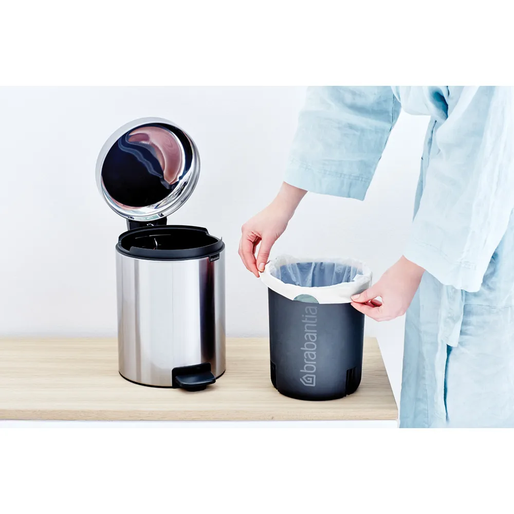 New Icon pedaalemmer 5 liter, Matt steel fingerprint proof Brabantia
