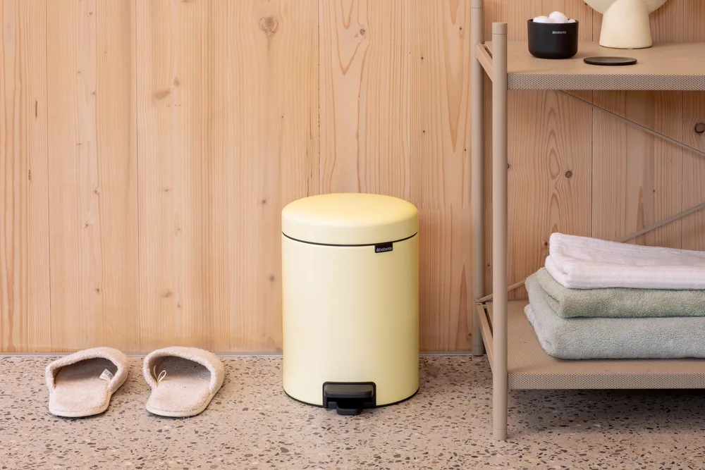 New Icon pedaalemmer 5 liter, Mellow Yellow Brabantia