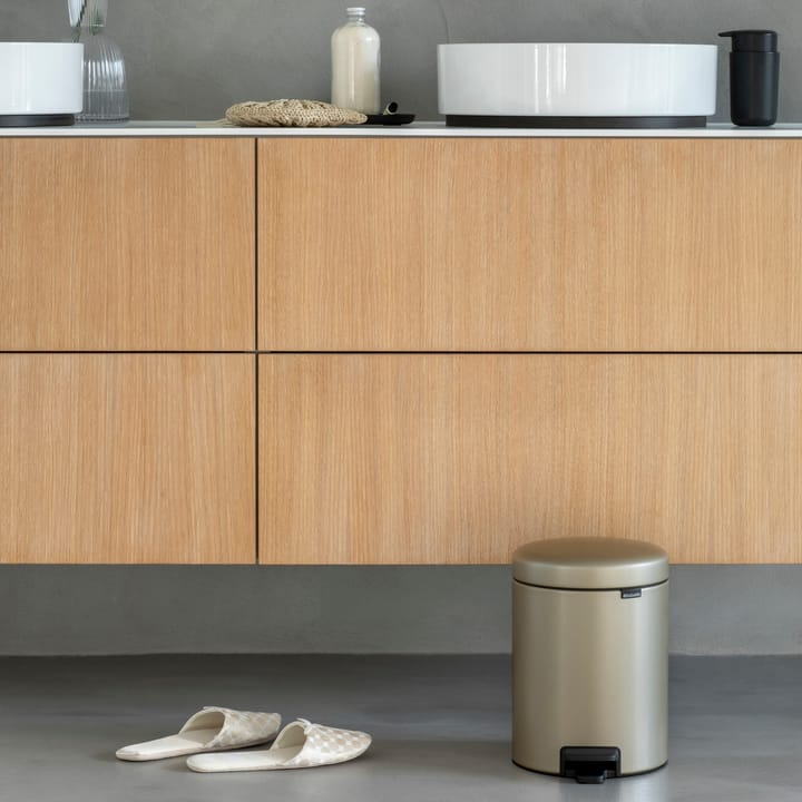 New Icon pedaalemmer 5 liter, Metallic Gold Brabantia