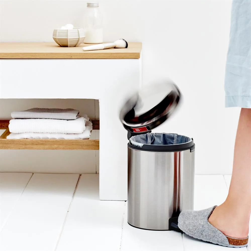 New Icon pedaalemmer 5 liter, staal - mat Brabantia