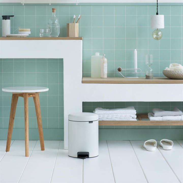New Icon pedaalemmer 5 liter, wit Brabantia