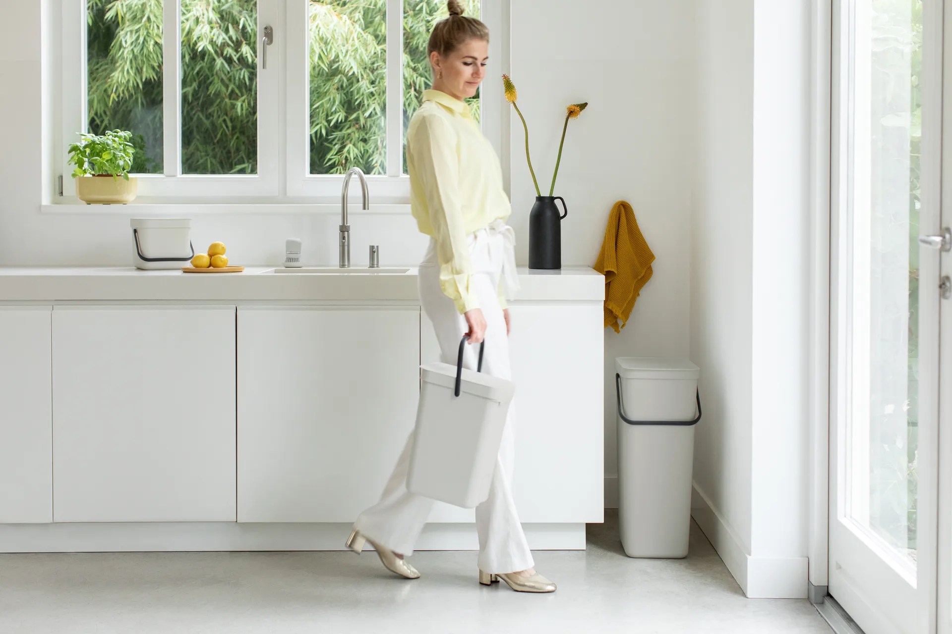 Sort & Go afvalbak 12 liter, Lichtgrijs Brabantia