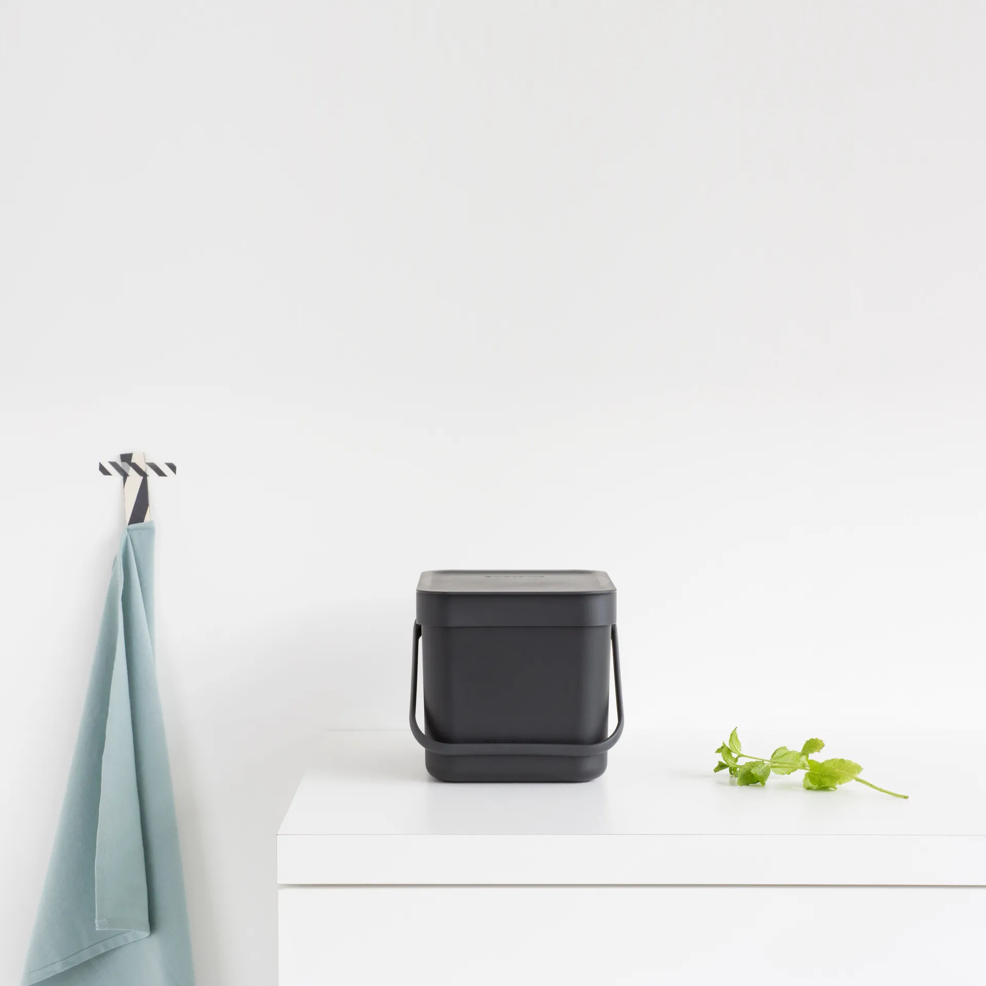 Sort & Go afvalbak 6 liter, grijs Brabantia