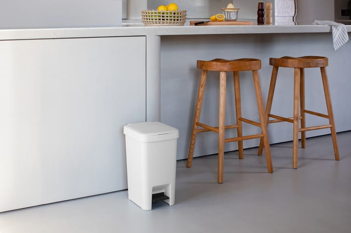 StepUp pedaalemmer 16 L, Lichtgrijs Brabantia