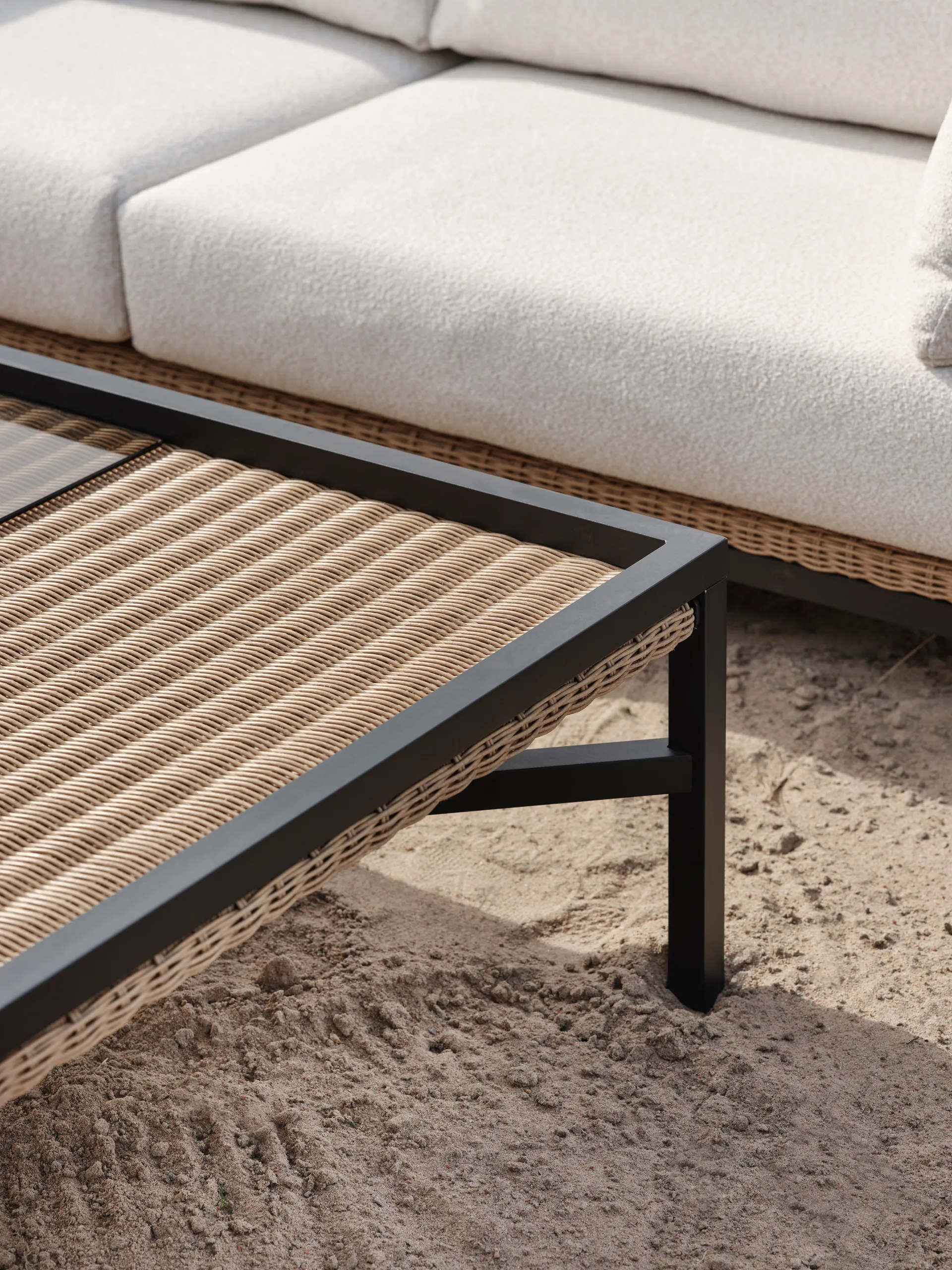 Shell salontafel, Zwart Brafab