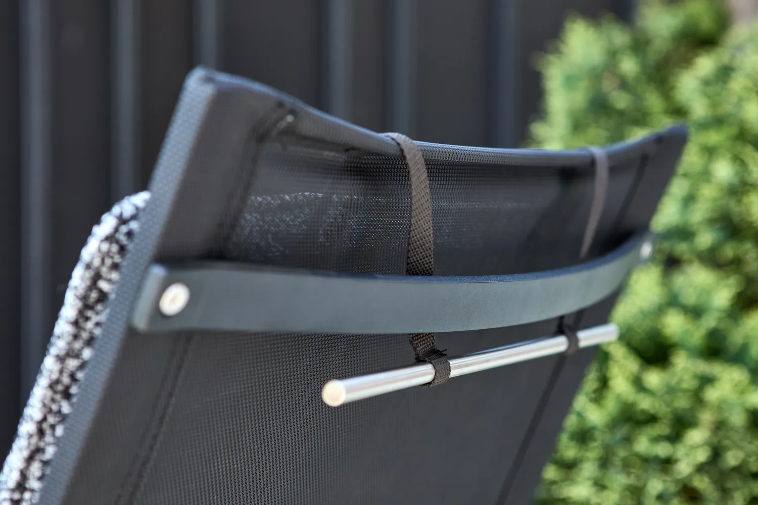 Soro loungefauteuil, Zwart-teddy ant Brafab