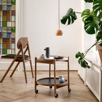 Bølling Tray Table model 50 roltafel - eikenhout zwarte lak, zwartgelakt eikenhouten onderstel - Brdr. Krüger