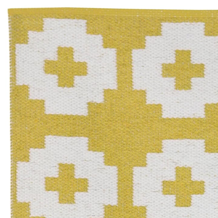 Flower vloerkleed sun (geel), 70 x 100 cm. Brita Sweden