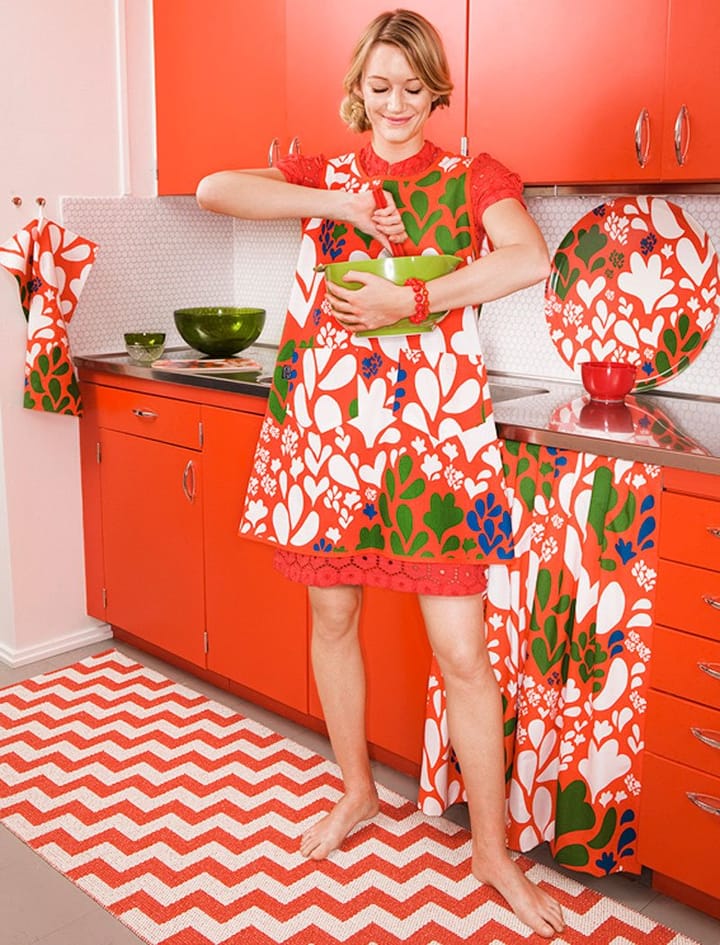 Gunnel vloerkleed rood, 70 x 200 cm. Brita Sweden