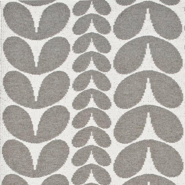 Karin vloerkleed grijs groot, 150 x 200 cm. Brita Sweden