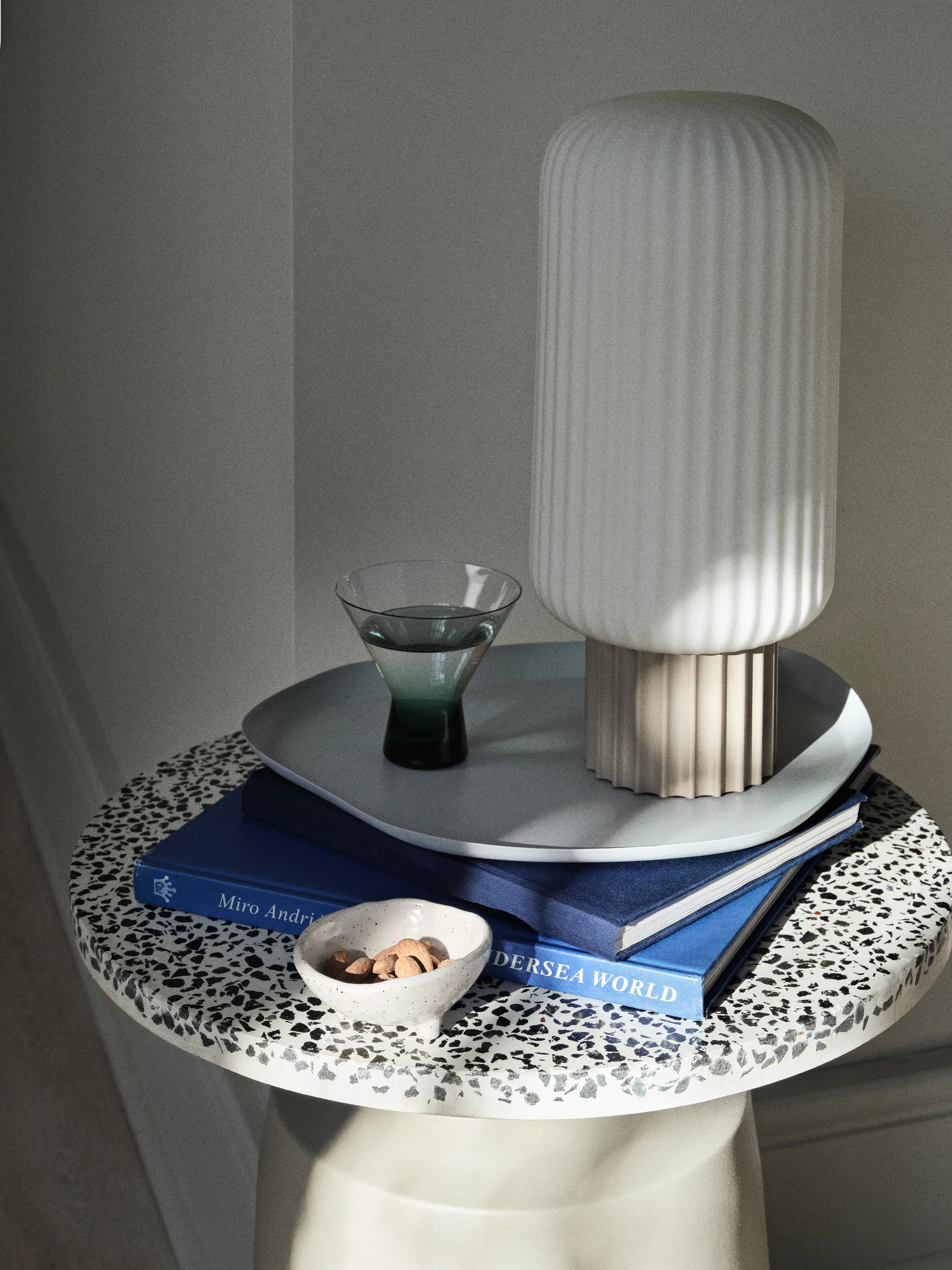 Agari bijzettafel Ø45x45 cm, Rainy day grey-black Broste Copenhagen