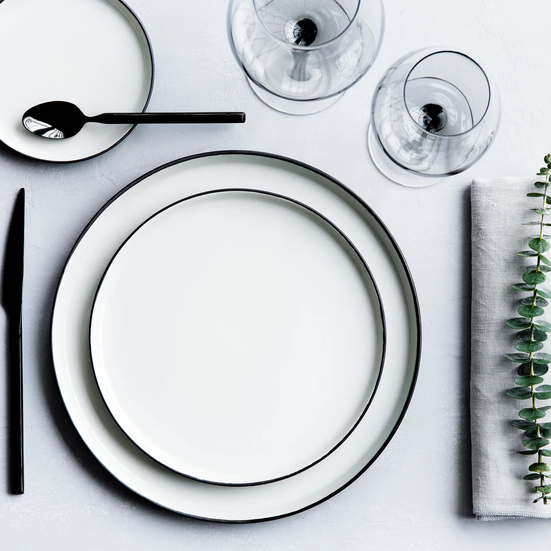 Esrum bord, Ø 14 cm. Broste Copenhagen