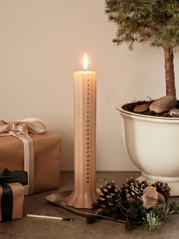 Heli kalenderkaars - Walnut - Broste Copenhagen