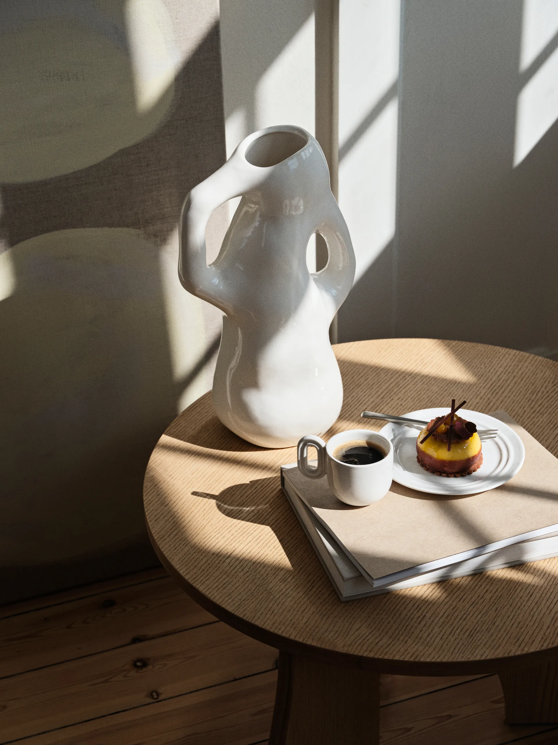 Isolde vaas 35 cm, White Broste Copenhagen