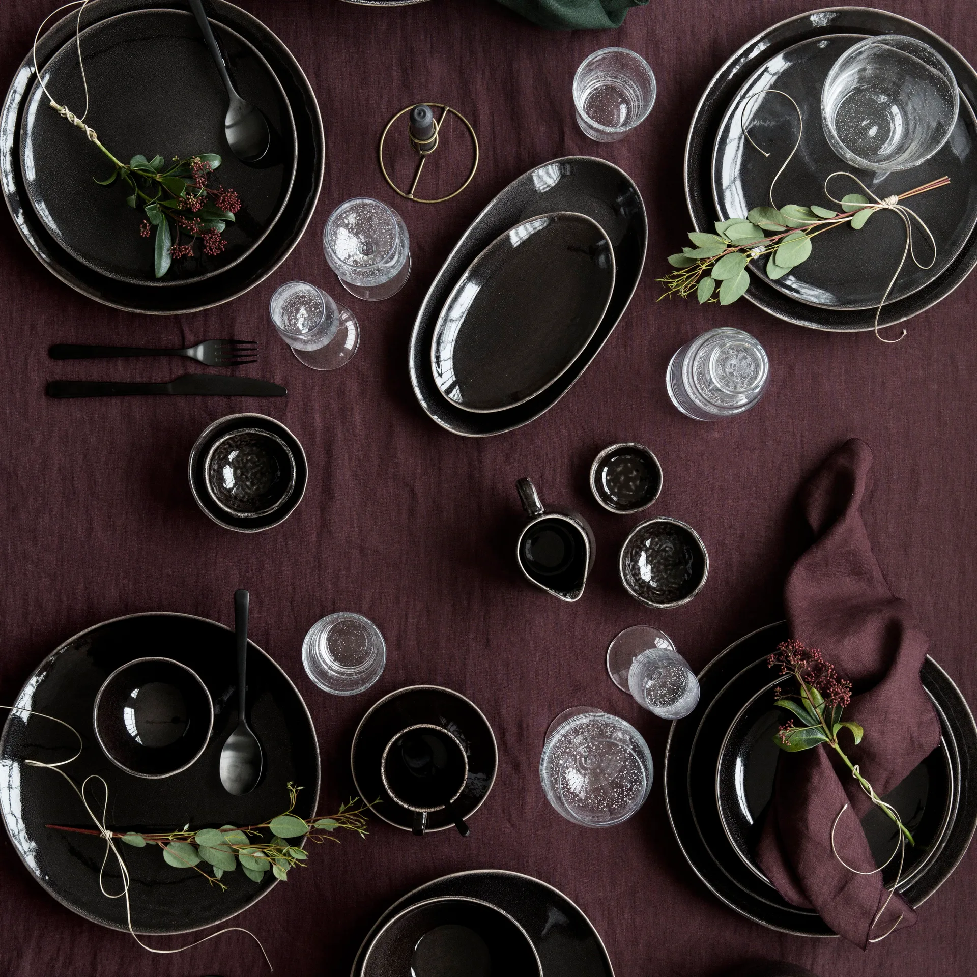 Nordic Coal bord, Ø 20 cm. Broste Copenhagen