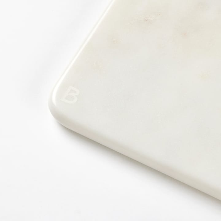 Olina snijplank 14x31 cm, White marble Broste Copenhagen