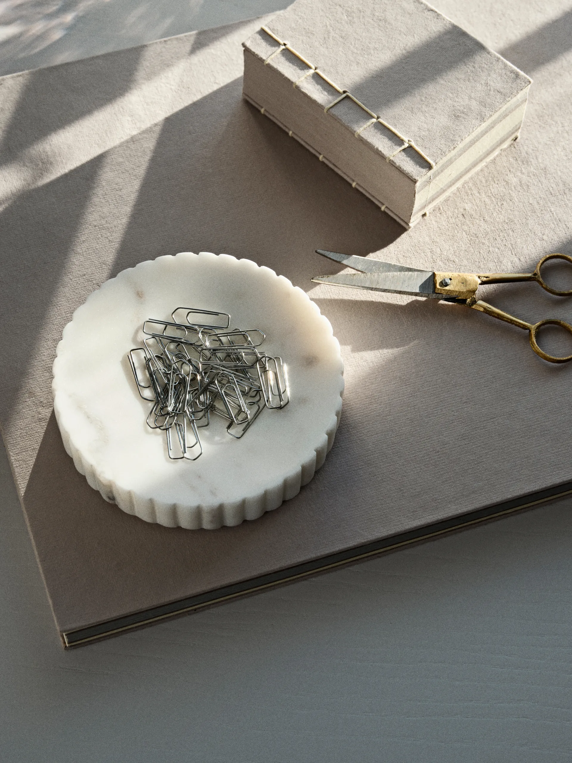 Platon schaal Ø12,5 cm, White marble Broste Copenhagen