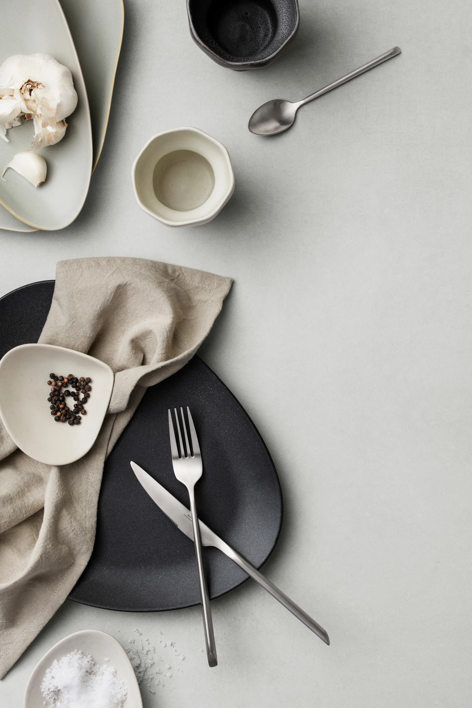 Sletten theelepel, Full satin forged Broste Copenhagen