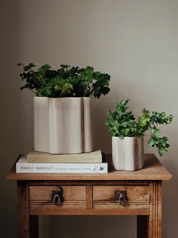 Sonja plantenpot H:12 cm - Rainy Day Grey - Broste Copenhagen