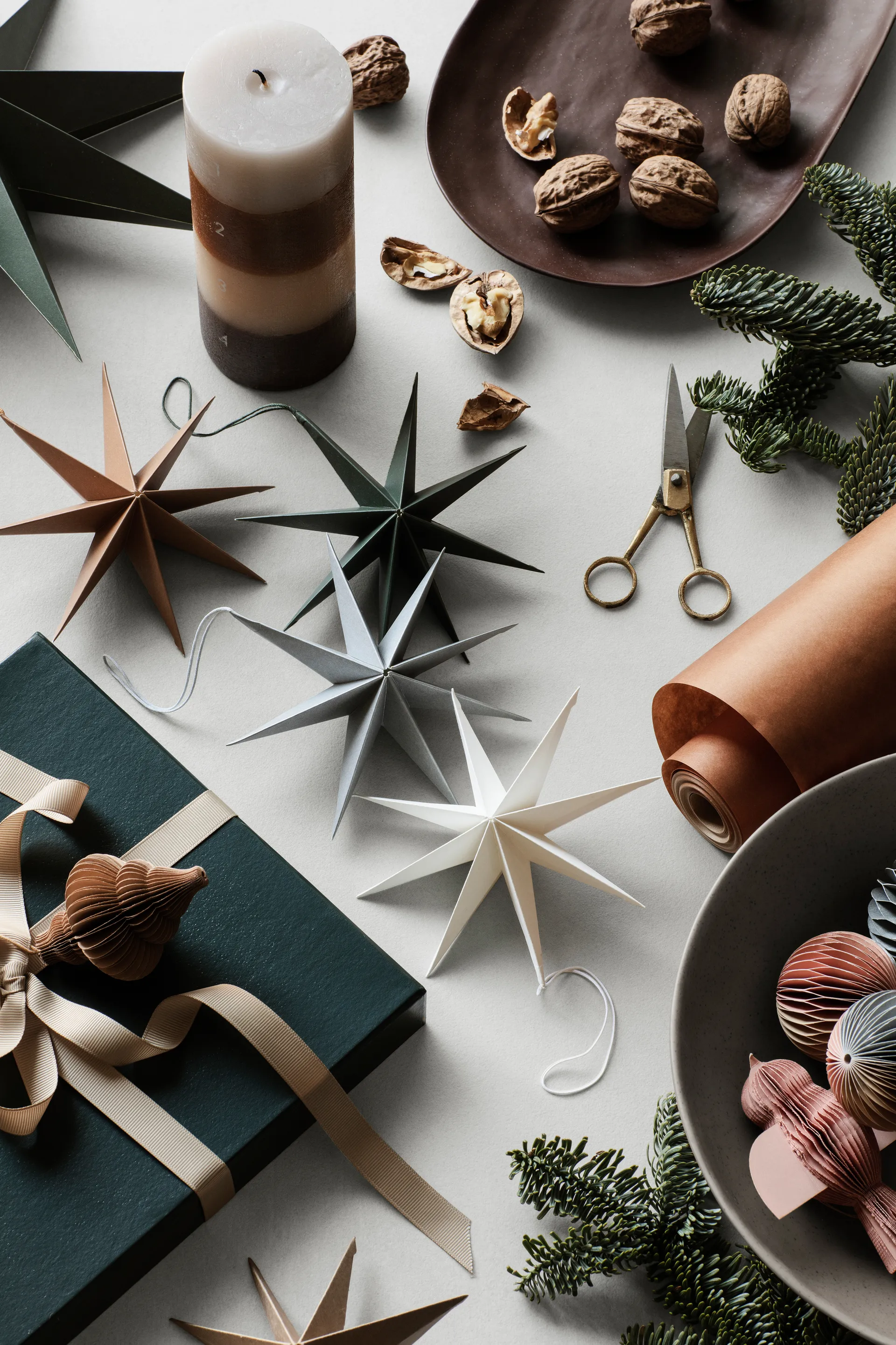 Star papieren ster Ø15 cm, Deep forest Broste Copenhagen