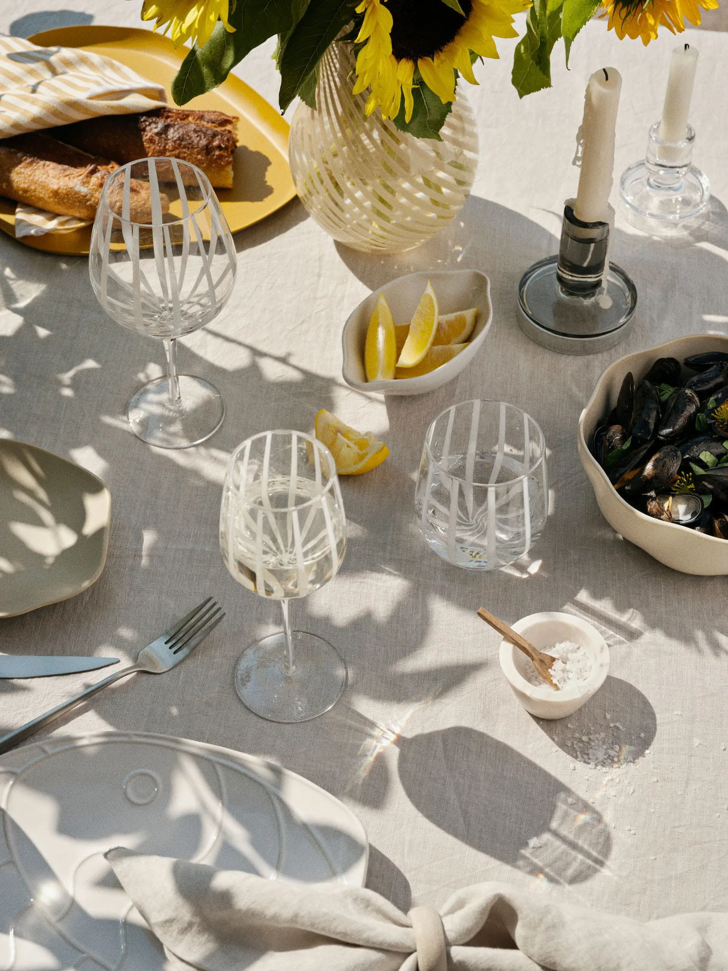 Stripe drinkglas 35 cl, Clear-white stripes Broste Copenhagen