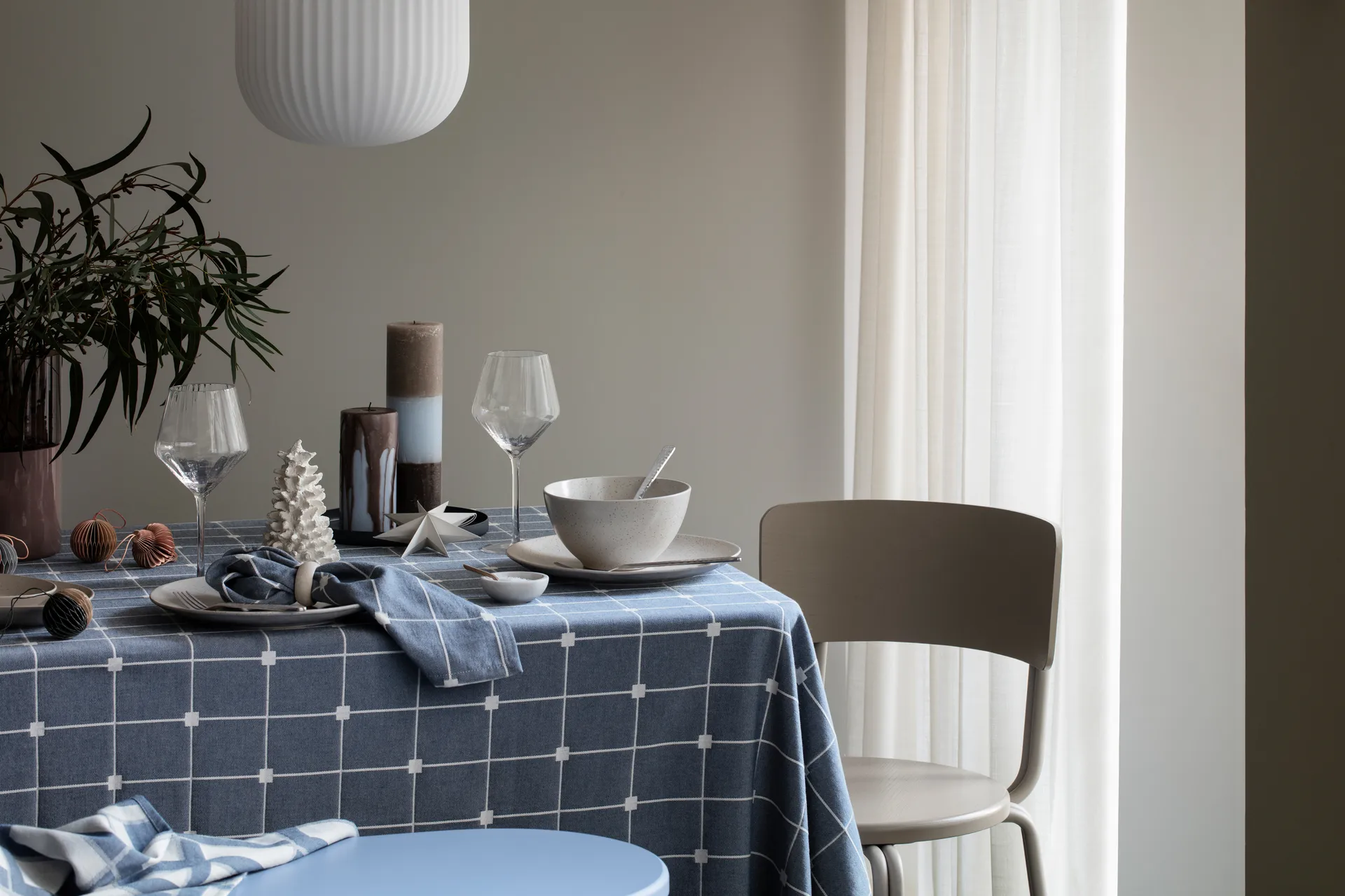 Tila stoffen servet 45x45 cm, Maritime blue-off white Broste Copenhagen