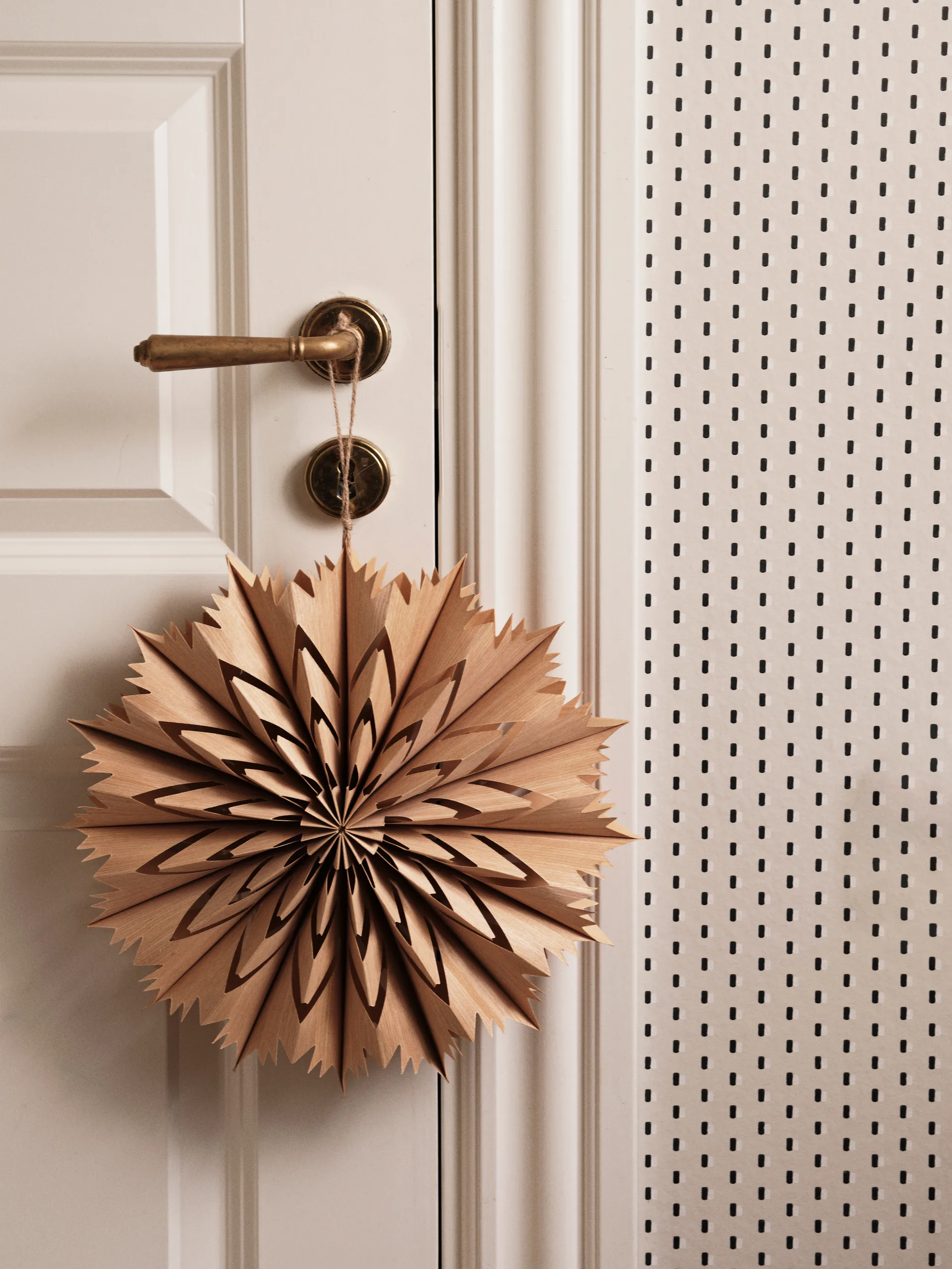 Venja decoratiester M Ø40 cm, Natural Broste Copenhagen