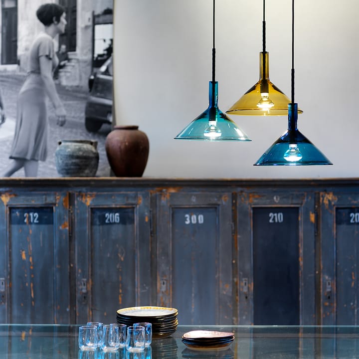 Tratten hanglamp, goud, led Bsweden