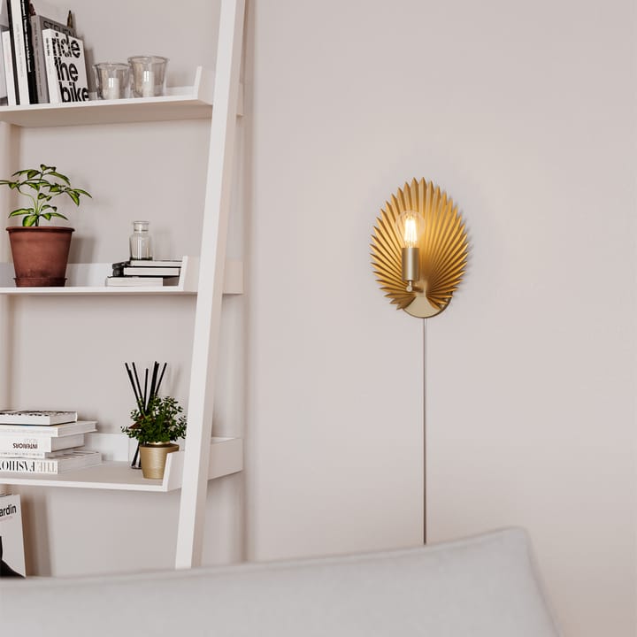 Aruba muurlamp, goud mat By Rydéns