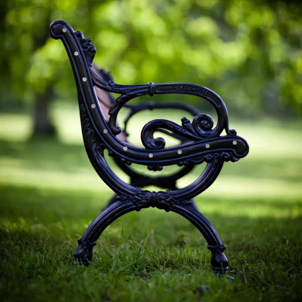 Byarum bank, Sparrenhout bruine beits, zwart frame, 155 cm Byarums bruk