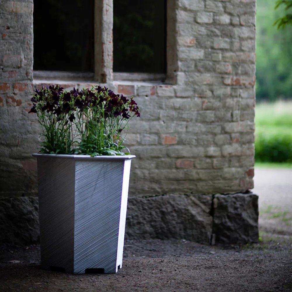 Hexagon bloempot, Zwart, no.3 Byarums bruk