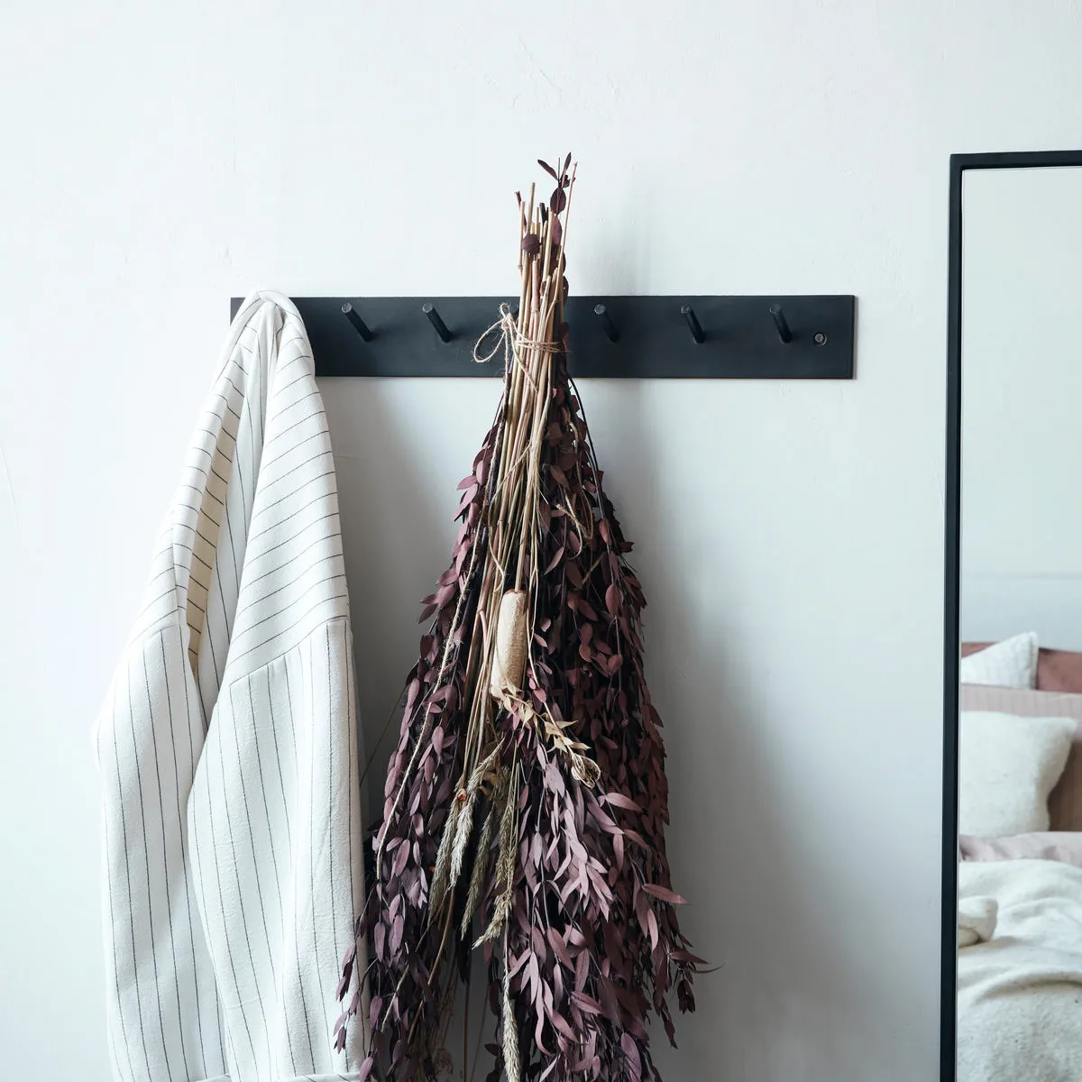 Kyrkja klerenhanger 60 cm, Coal byNORD