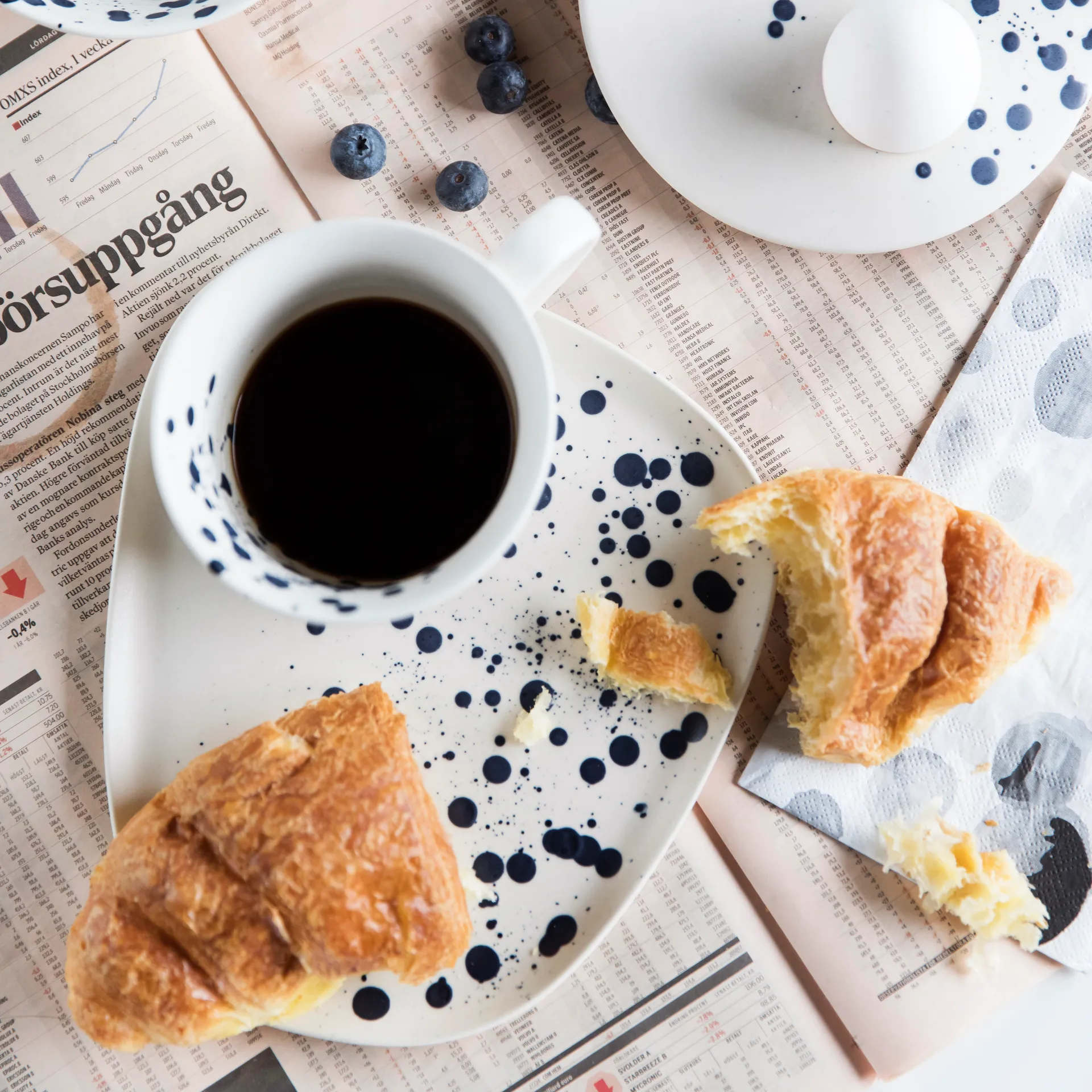 Dottie bord 21 cm, Zwart-wit Byon