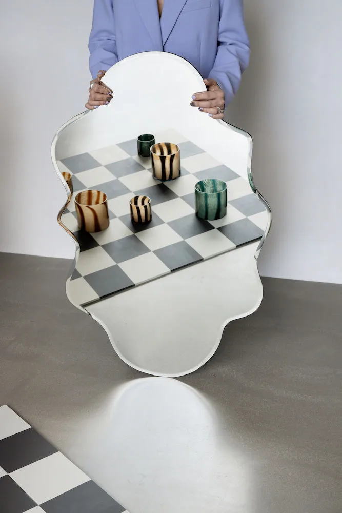 Flow spiegel, M Byon