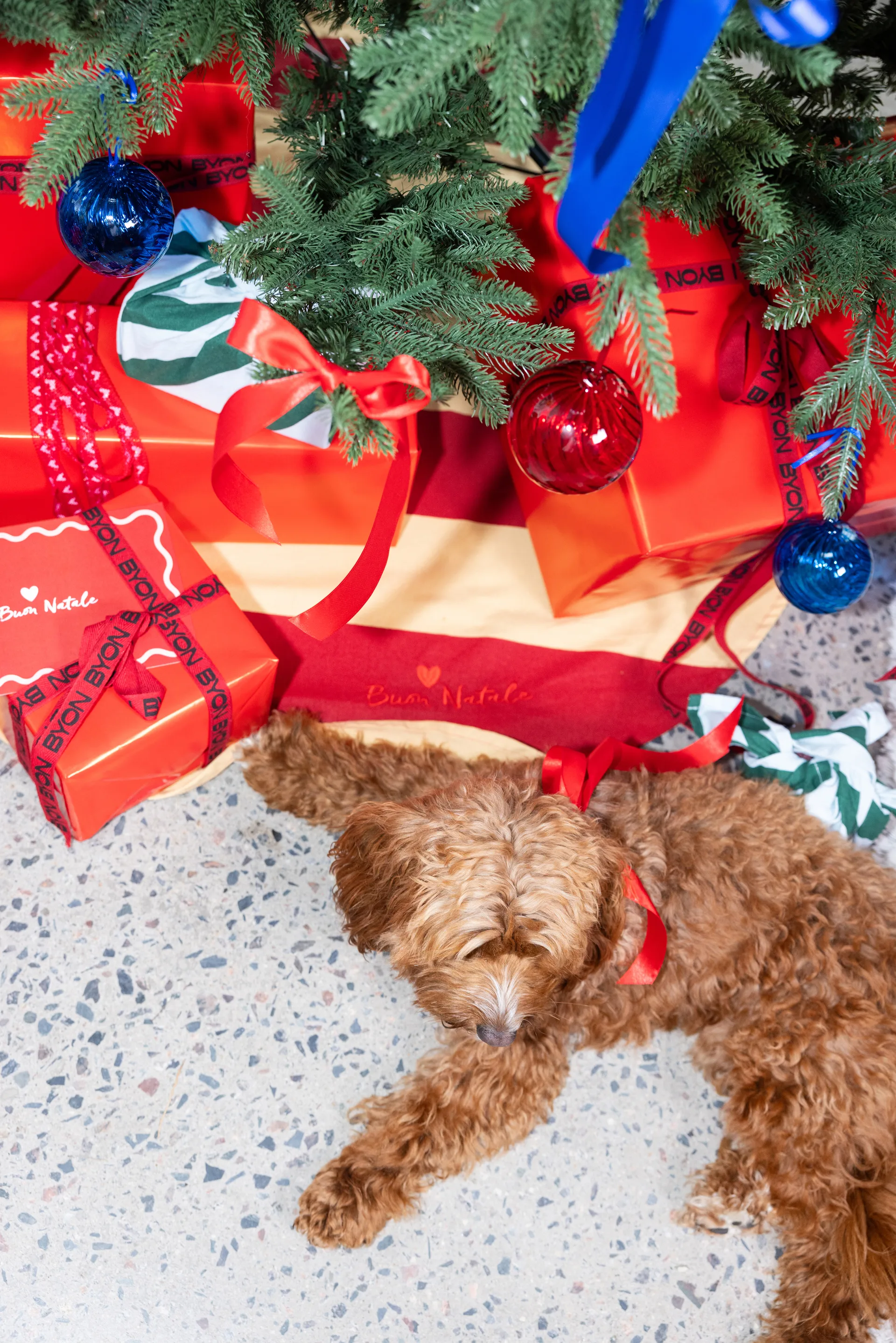 Love kerstboomkleed Ø100 cm, Rood-zand Byon