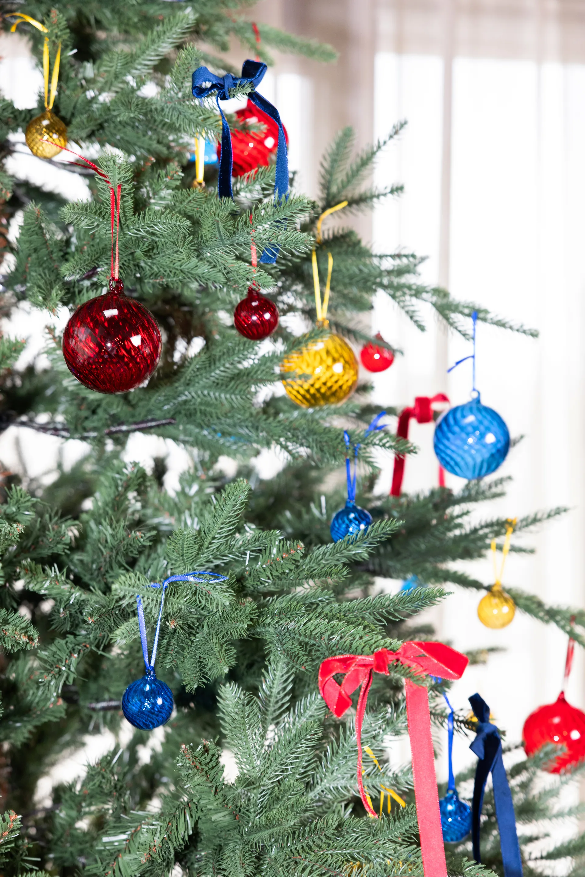 Opacity kerstbal XS Ø4 cm 4-pack, Geel Byon