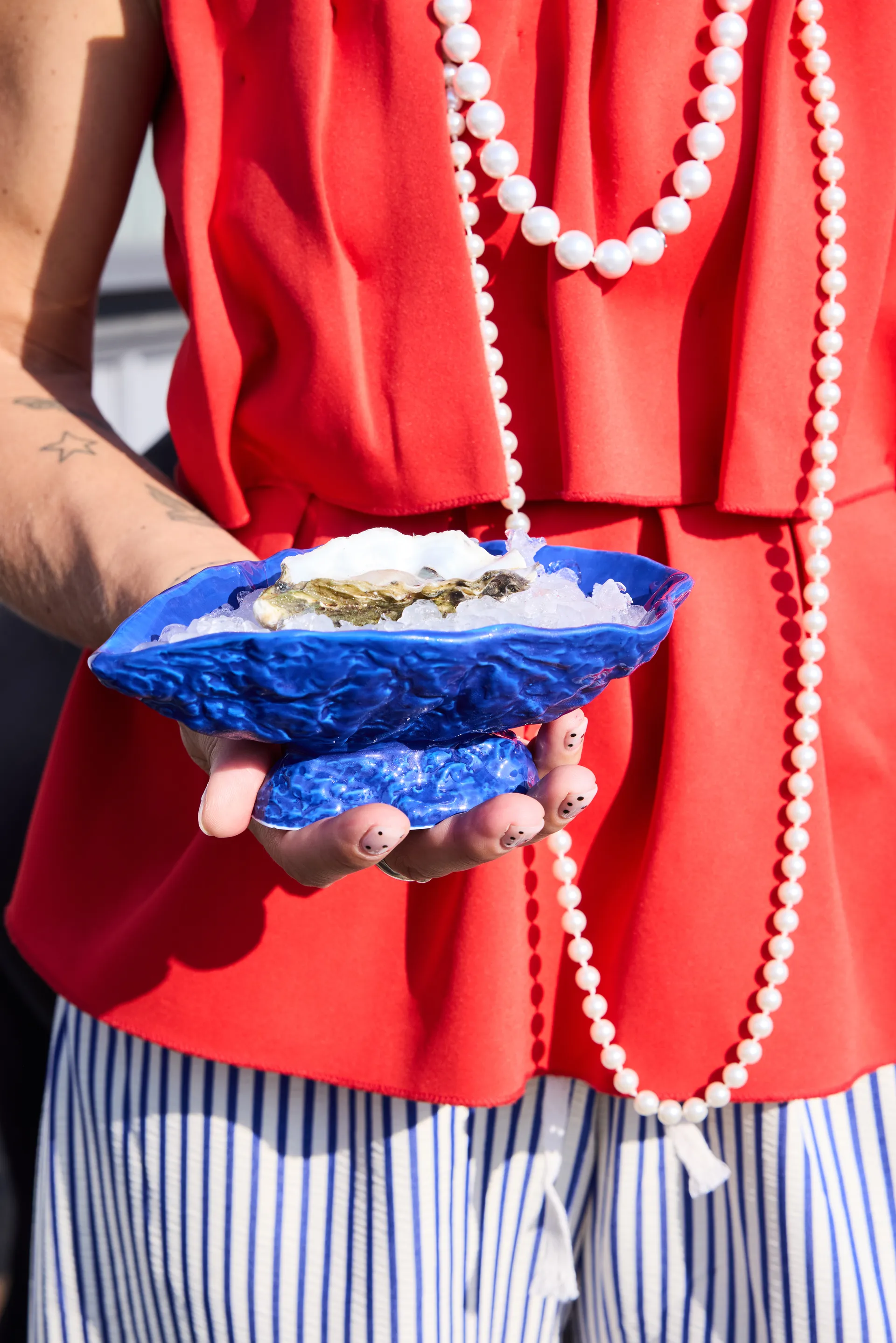 Oystie schaal, Blauw Byon