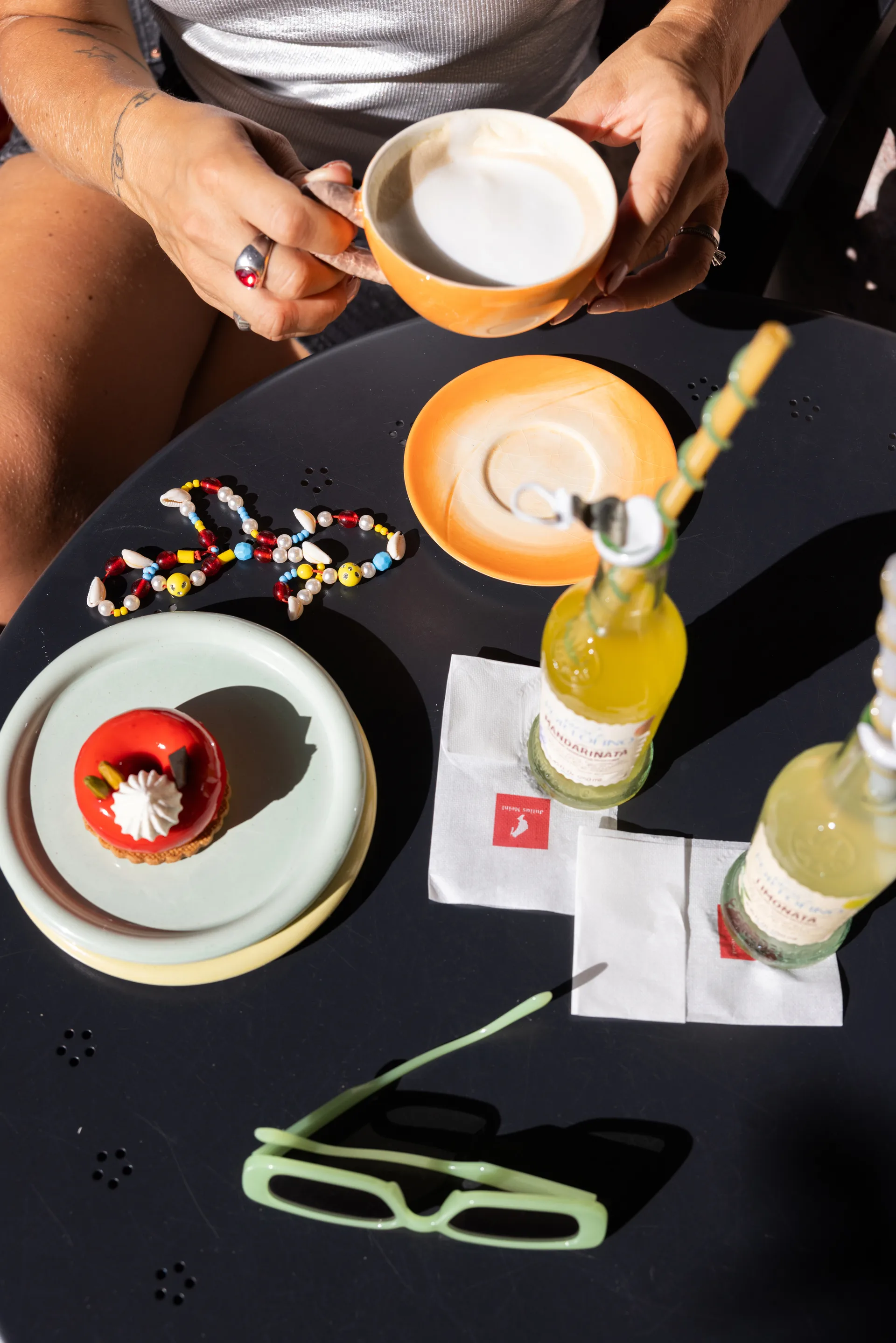 Peach kop met schotel, Oranje Byon