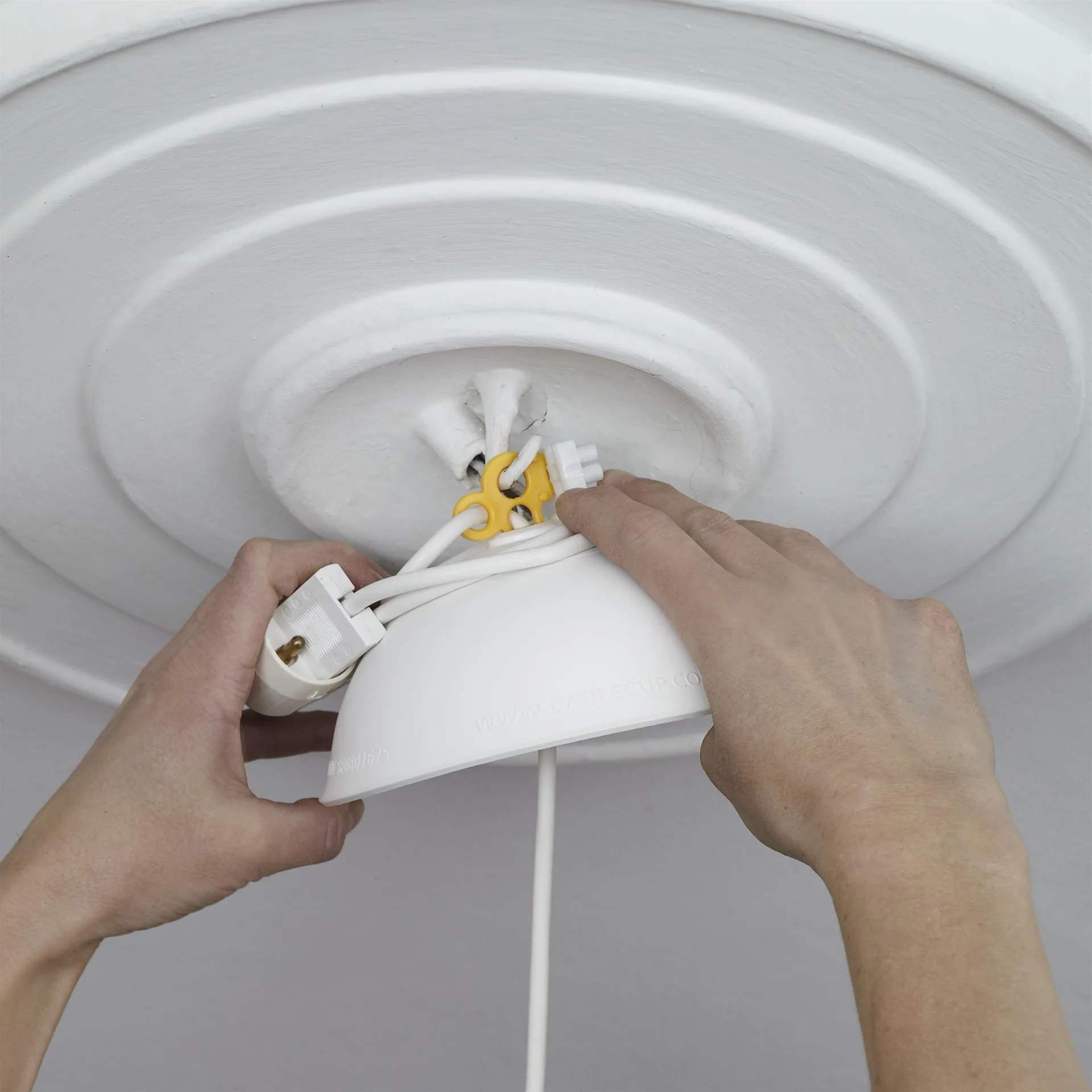 CableCup mini Plafondkap, zwart CableCup