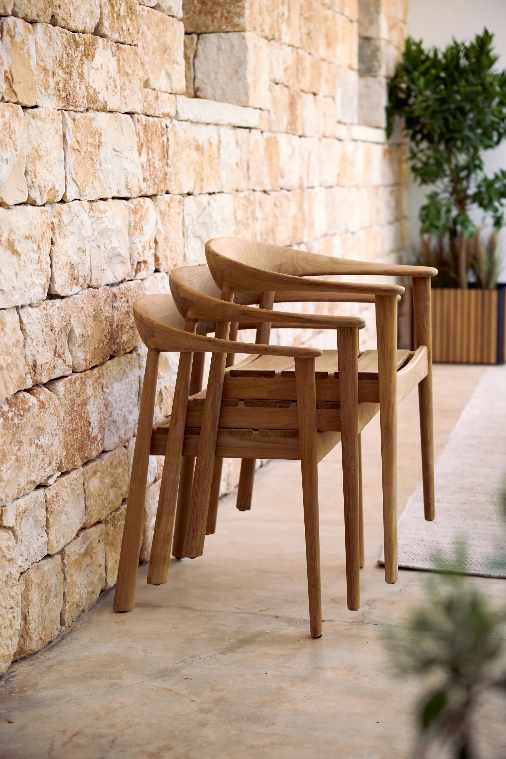 Majestic armstoel, Teak Cane-line