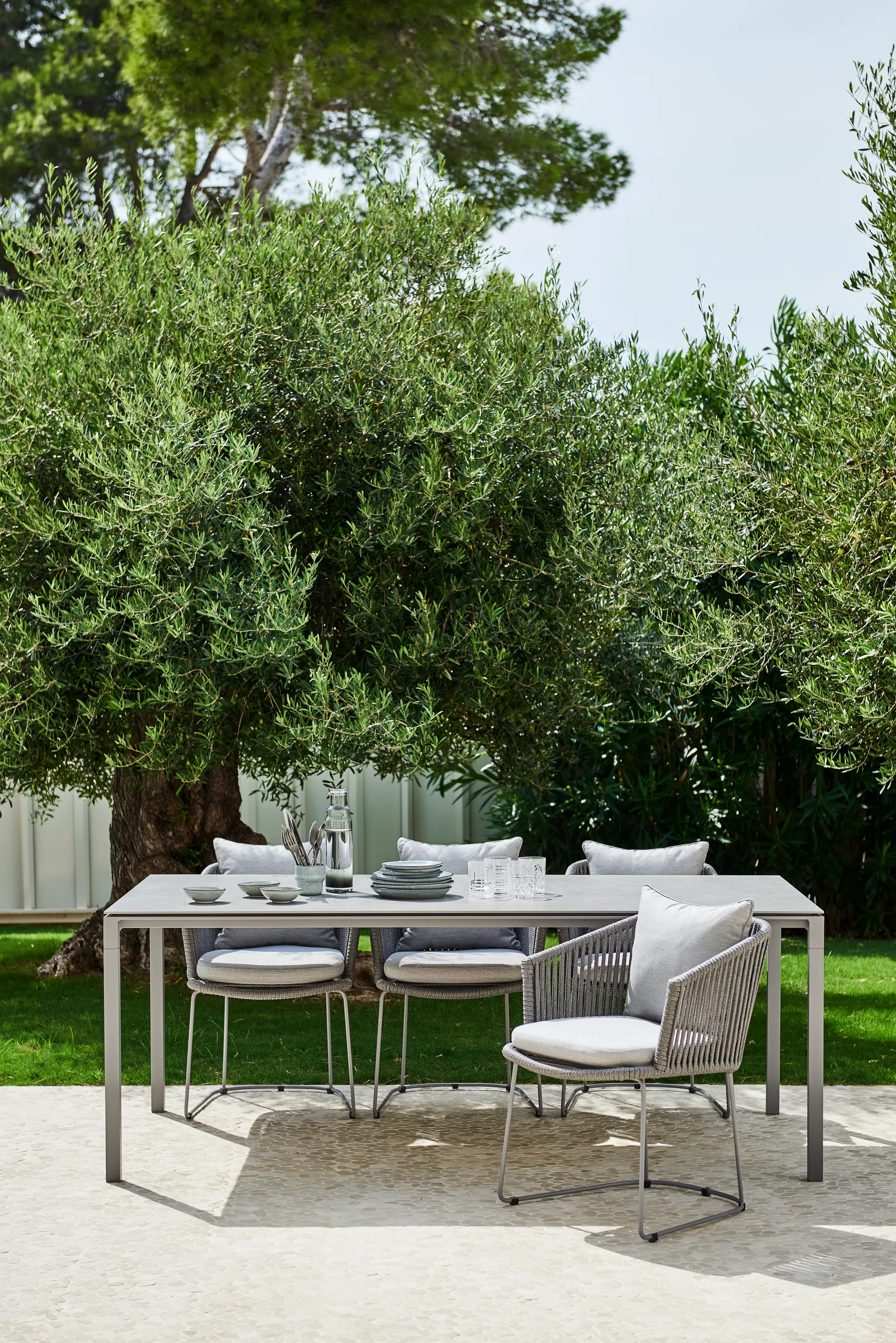 Pure tafel 200x100 cm Basalt grey-taupe,  Cane-line
