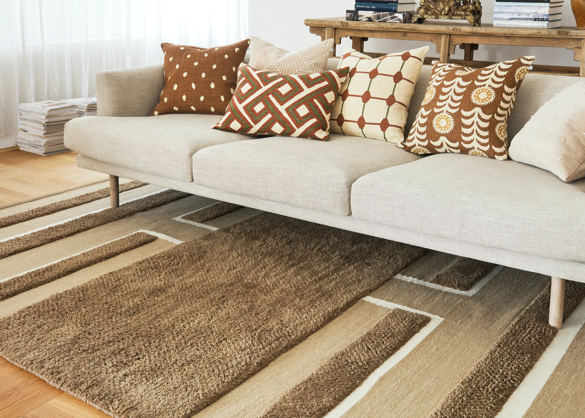 Alok kussenhoes 50x50 cm, Taupe-spicy yellow Chhatwal & Jonsson