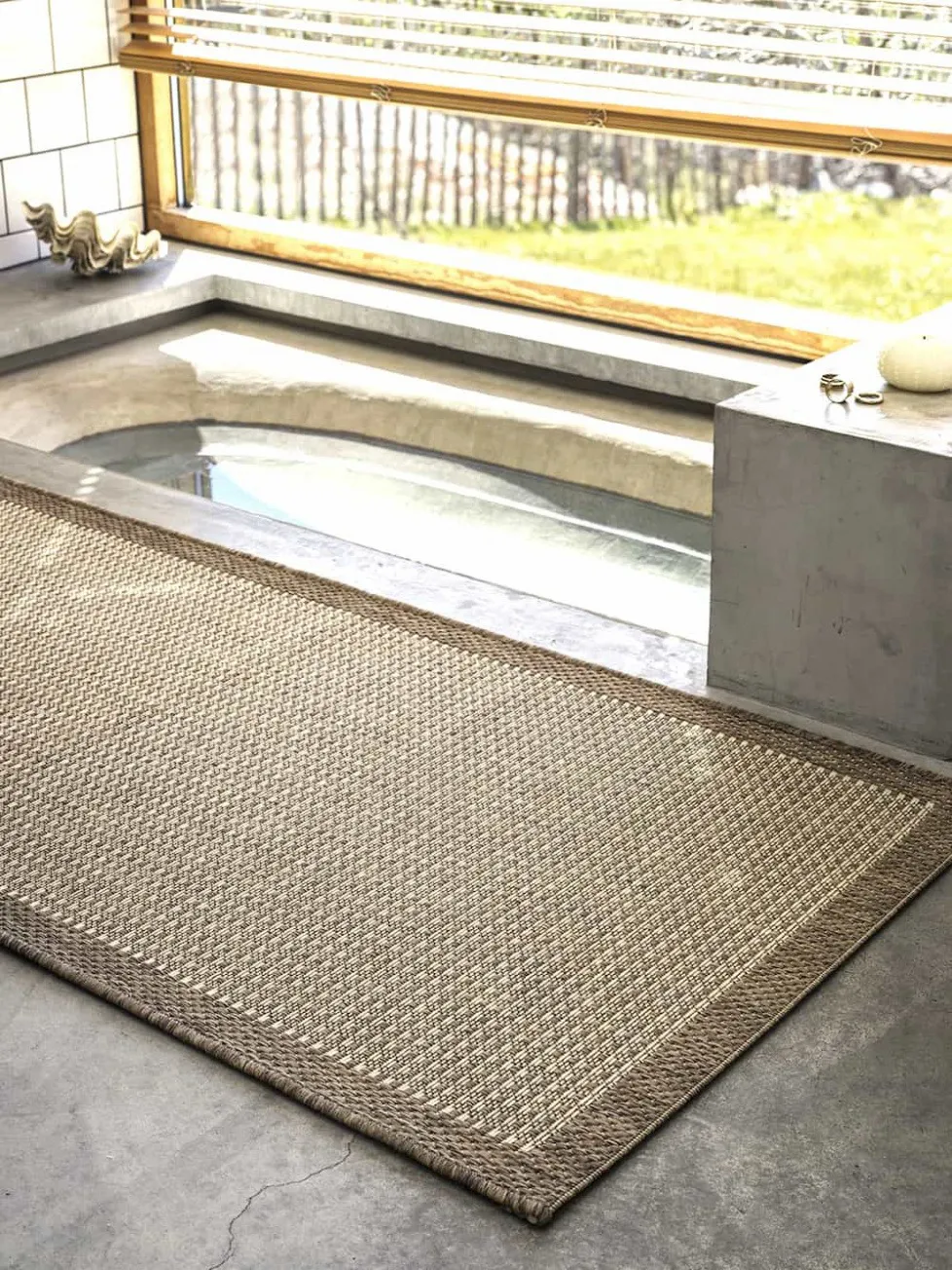 Bahar vloerkleed, Beige-off white 240x350 cm Chhatwal & Jonsson