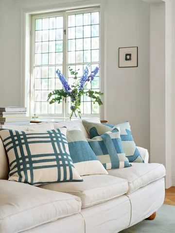 Benaras kussenhoes - Heaven blue-aqua-palace blue, 40x60 cm - Chhatwal & Jonsson