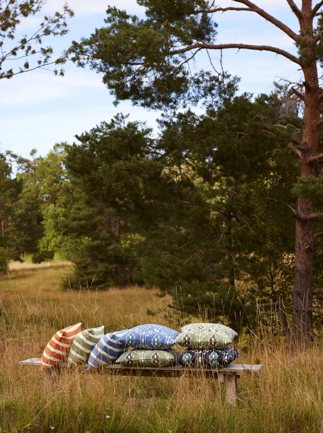 Block Stripe tuinkussen 40x60 cm, Riviera blue-off white Chhatwal & Jonsson