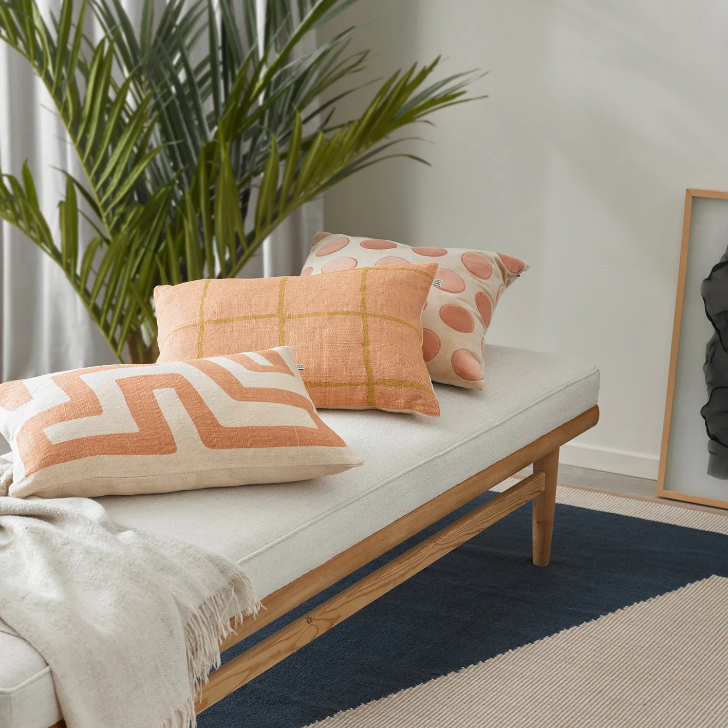 Circle kussensloop 50x50 cm, Beige-rose Chhatwal & Jonsson