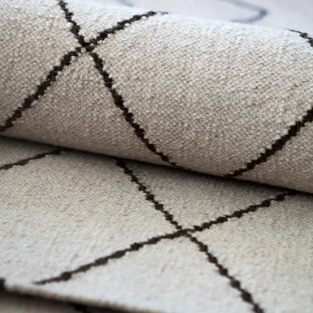 Diamond Vloerkleed, Mocha/offwhite, 230x336 cm Chhatwal & Jonsson