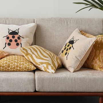 Embroidered Beetle kussensloop 50x50 cm - Beige-spicy yellow - Chhatwal & Jonsson