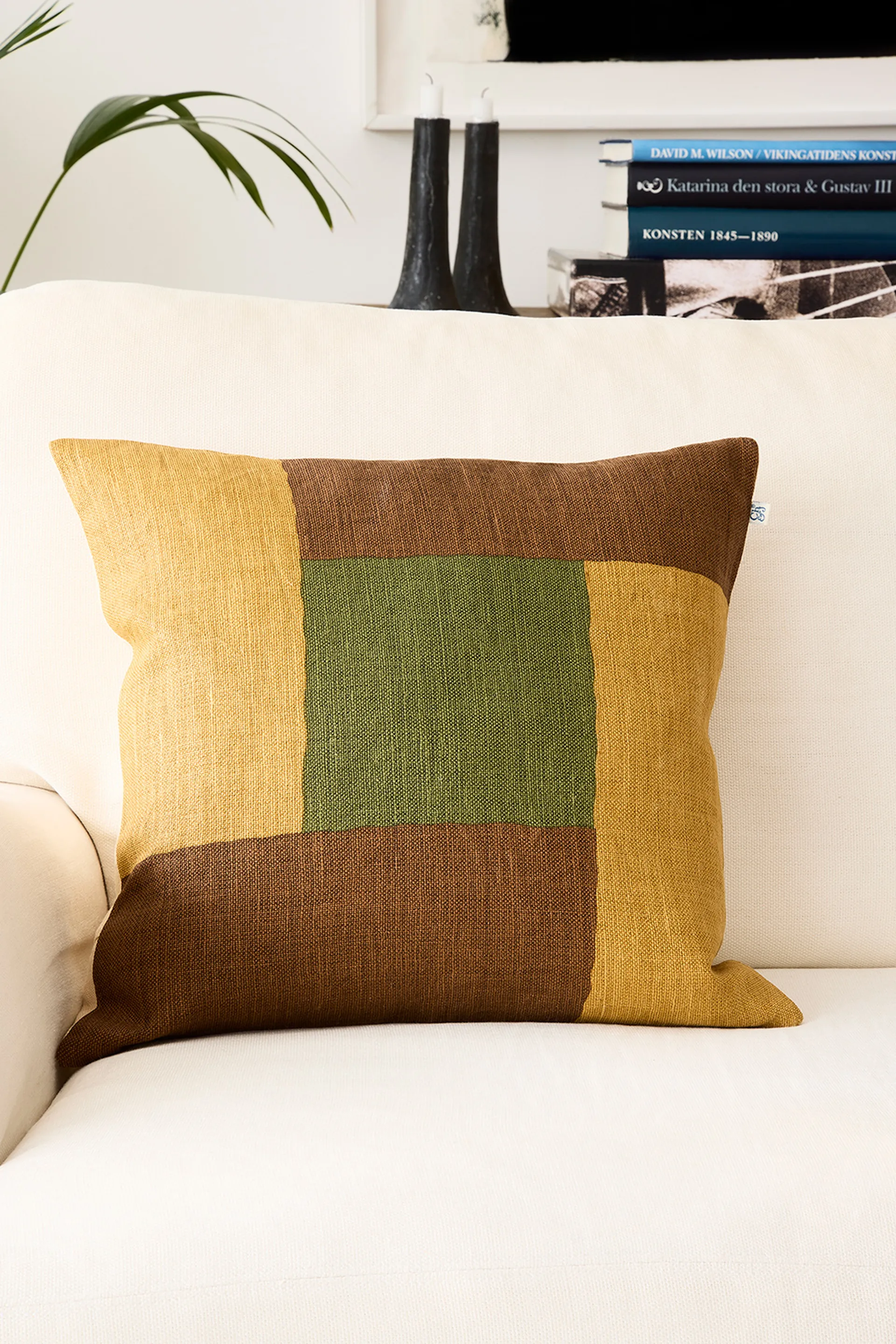 Halo kussenhoes 50x50 cm, Taupe-Spicy Yellow-CactusGreen Chhatwal & Jonsson