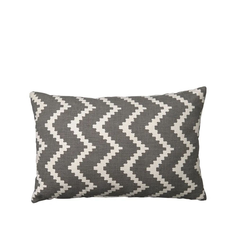 Ikat Sema kussen, grey/offwhite, 40 cm Chhatwal & Jonsson